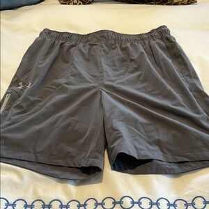 Under Armour Gray Athletic Shorts Moisture-Wicking Lightweight